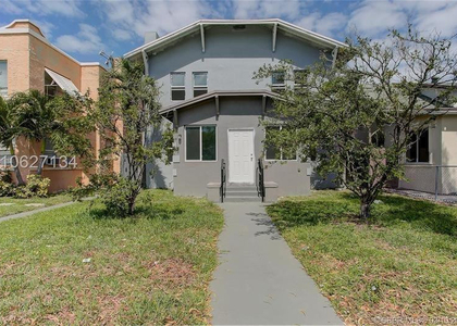 1833 Taylor Street - Photo 1