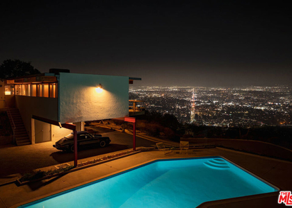 7820 Mulholland Drive - Photo 1