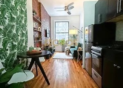 217 East 10th Street - Photo 1