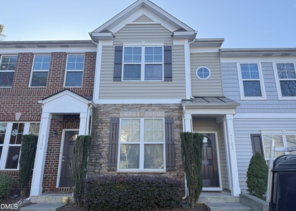 3102 Berkeley Springs Place - Photo 1