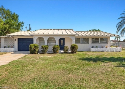 1334 Ellendale Circle - Photo 1