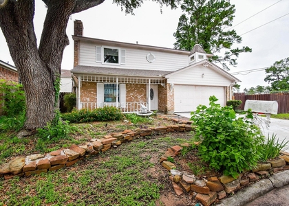 1709 Beaver Springs Court - Photo 1