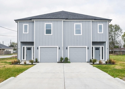 4401 Alvin - Photo 1