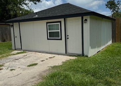 4049 Lucille Street - Photo 1