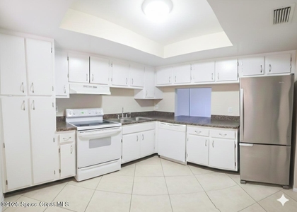 3150 N Harbor City Boulevard - Photo 1
