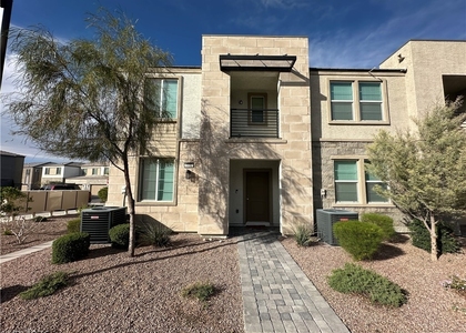 1132 Heliodor Avenue - Photo 1