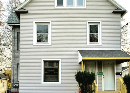 804 Broad St - Photo 1