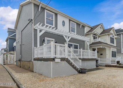 45 Fielder Avenue - Photo 1