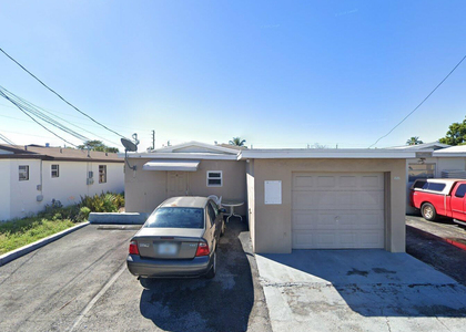 1707 Thomas Street - Photo 1