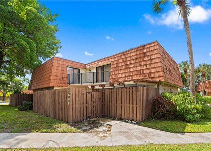 1600 Coral Avenue - Photo 1