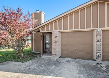 617 S Las Vegas Trail - Photo 1