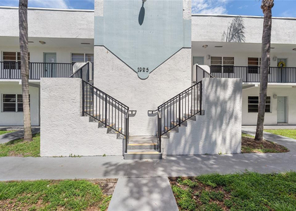 1925 Madison Street - Photo 1