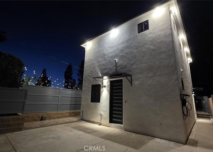 18222 Chatsworth Street - Photo 1