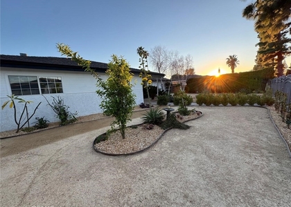 18224 Chatsworth - Photo 1
