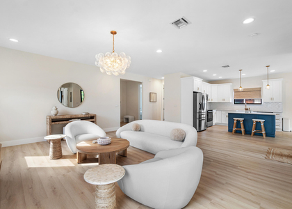 7606 S Olive Avenue - Photo 1