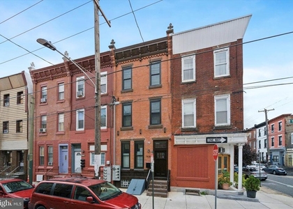 1438 Tasker Street - Photo 1