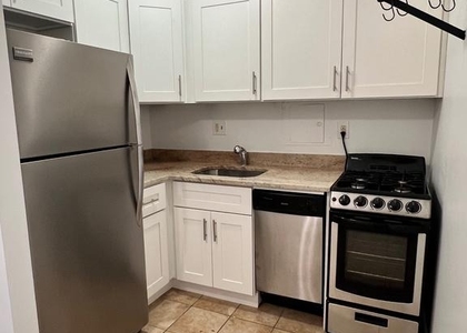 300 M Street Sw - Photo 1