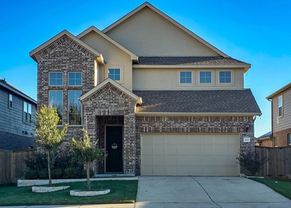 627 Pheasant Hill Ln - Photo 1