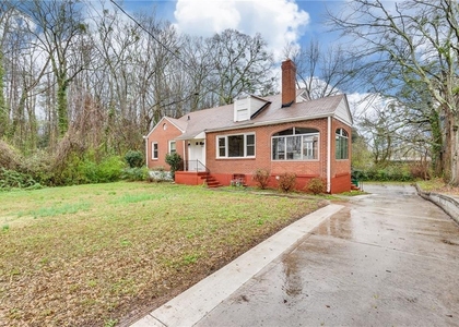 1287 Eastland Road Se - Photo 1
