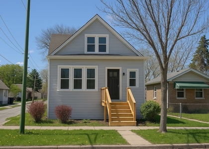 11578 S Perry Avenue - Photo 1