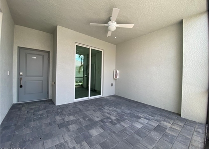 5427 Double Eagle Circle - Photo 1