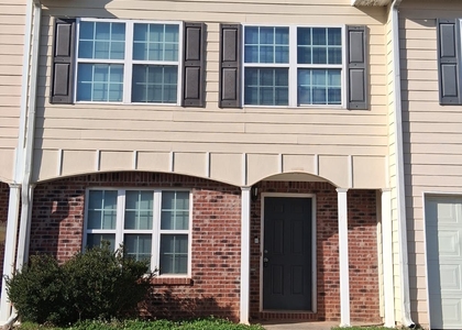 161 Shenandoah Drive - Photo 1