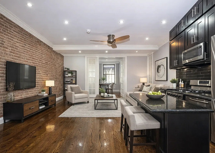 326 East 100th Street - Photo 1