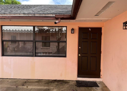 1112 Ne 13th Avenue - Photo 1