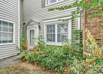 8518 Castle Pine Court - Photo 1