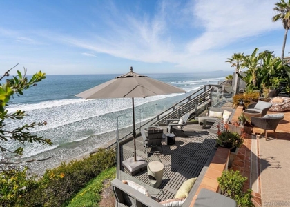 1370 Neptune - Photo 1