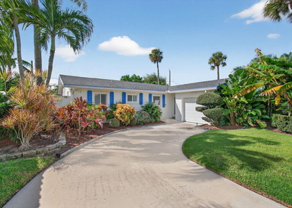 802 Mallard Drive - Photo 1