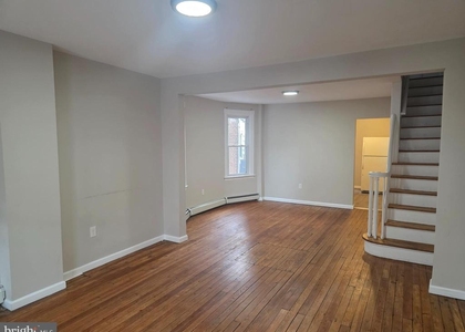 331 Ellis Avenue - Photo 1