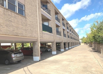 3316 Guadalupe St - Photo 1