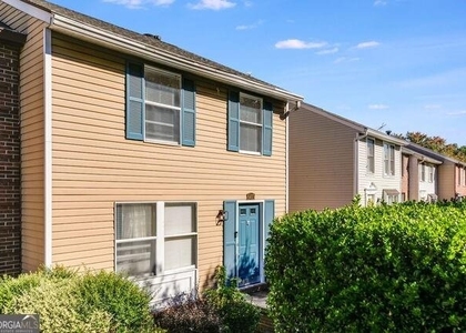 6413 Wedgewood Trace - Photo 1