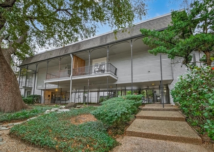3300 Yorktown Street - Photo 1