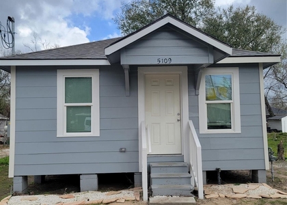 5109 Earline Street - Photo 1