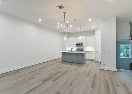 7709 Earl Rudder Way - Photo 1