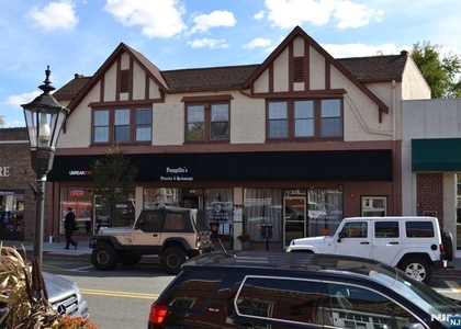 225 Westwood - Photo 1