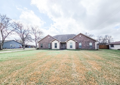 928 Runneburg Road - Photo 1