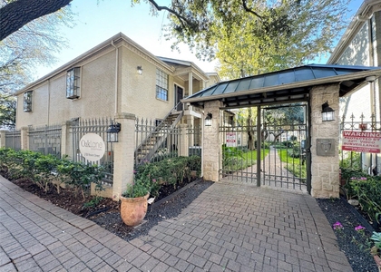 2700 Revere Street - Photo 1
