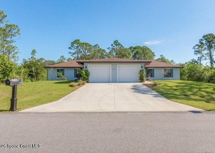 1677 Lizette Street Se - Photo 1