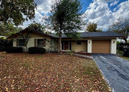 6346 Saint Andrews Circle S - Photo 1
