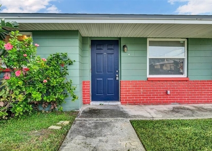 5526 59th Way N - Photo 1