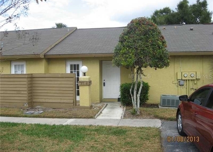 104 Creekside Way - Photo 1