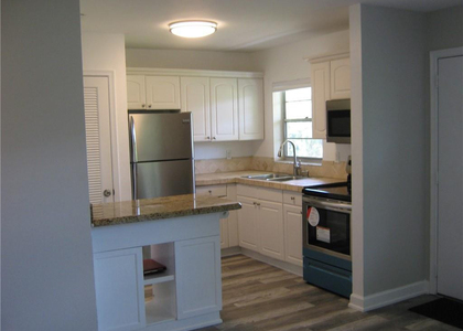5162 Ne 6th Avenue - Photo 1