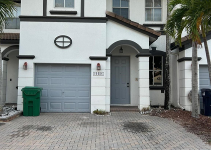 11486 Nw 77th Street - Photo 1