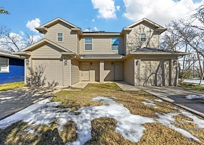 727 W Johnson Street - Photo 1