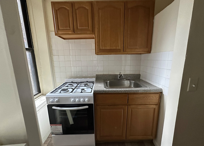 61-25 Woodside Avenue - Photo 1