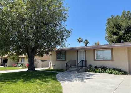 7760 Aspen Avenue - Photo 1