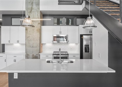 230 18th Street - Photo 1